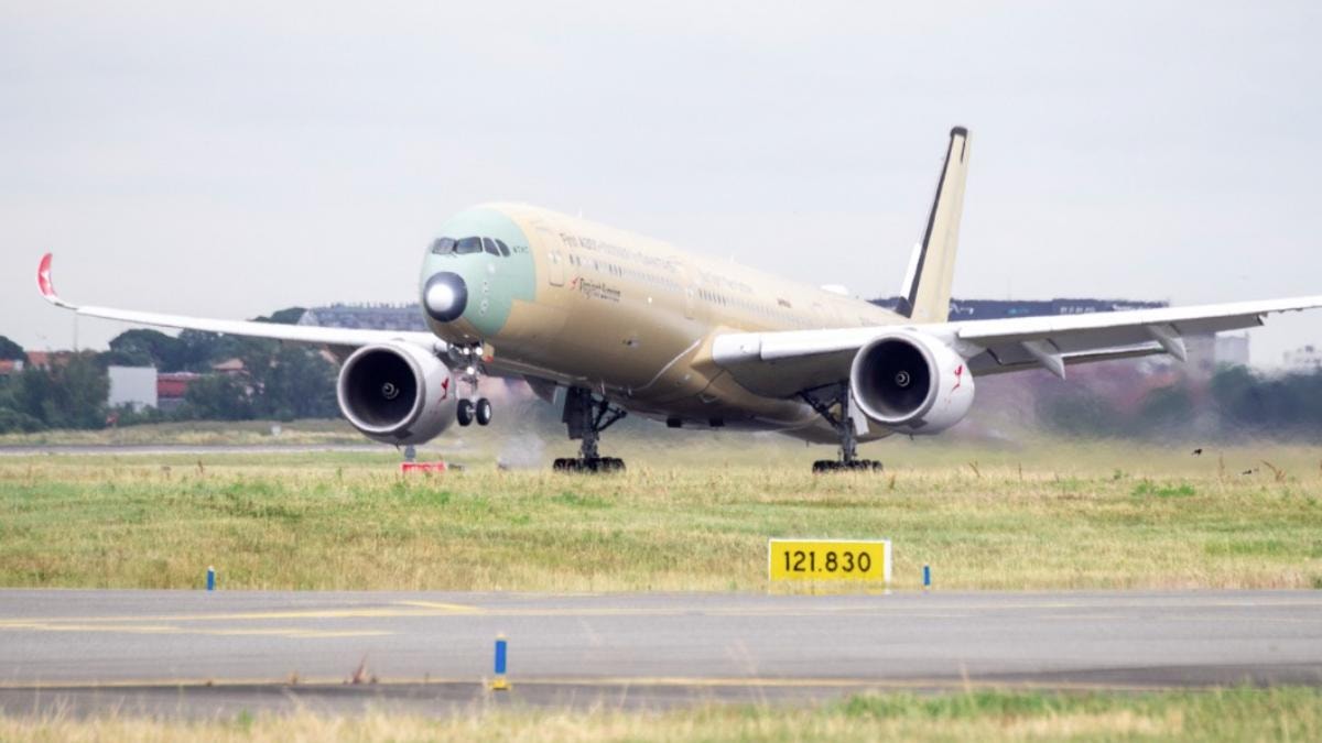 Полета авионот со најдолг дострел во светот: Новиот „Airbus А350-1000ULR“ успешно го заврши првиот тест-лет