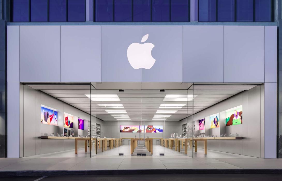 Дали Apple повторно ќе почне да иновира: Што значи доаѓањето на Џон Тернус на местото на Тим Кук?