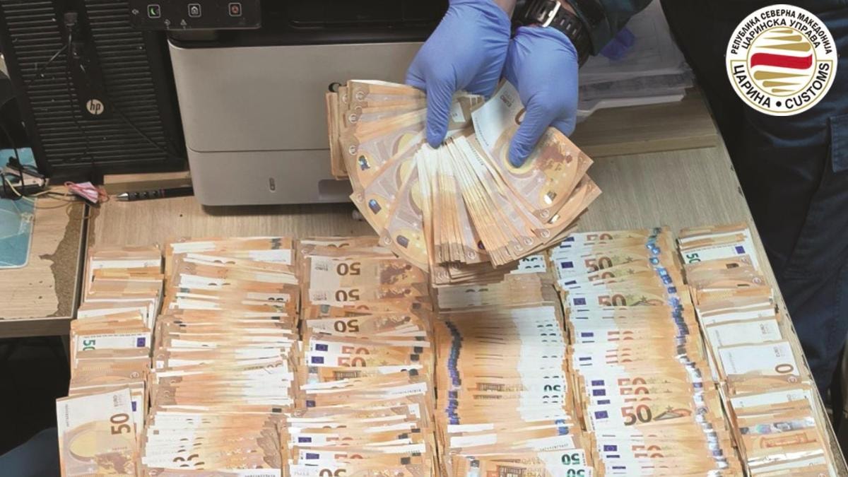 Спречен обид за шверц на девизи на Табановце: Запленети над 64 илјади евра кај грчки државјанин