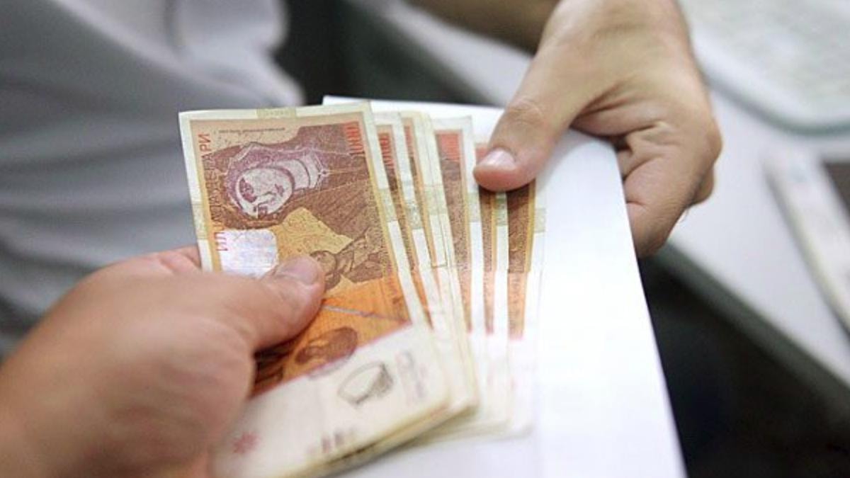 Просечната нето-плата во јуни достигна 48.381 денар, раст од 6,4 проценти на годишно ниво