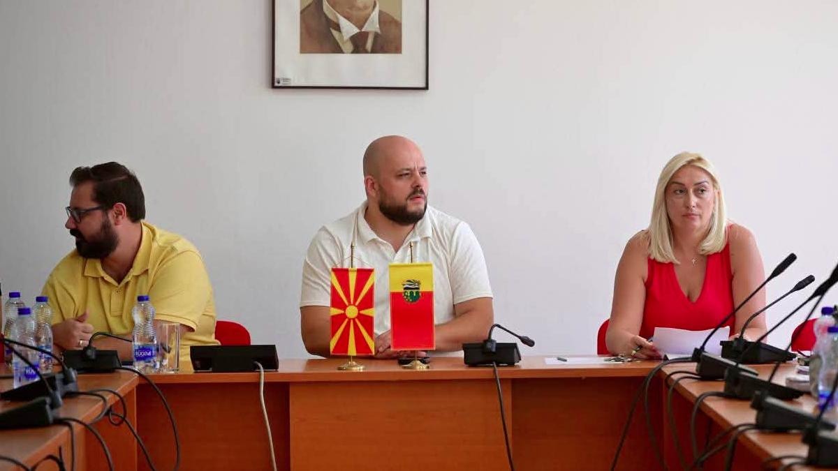 Бесплатна храна во училиштата за деца од социјално загрозени и самохрани семејства во Општина Бутел