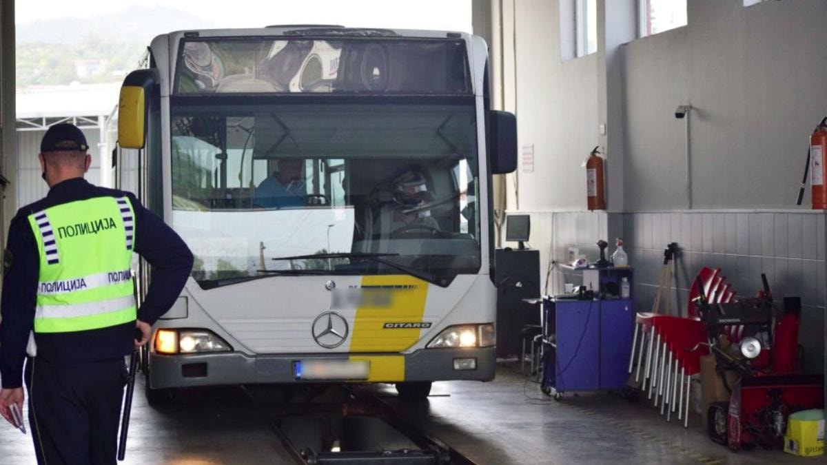 МВР спроведе акциска контрола на возила за јавен превоз: Констатирани 92 неправилности за пет часа