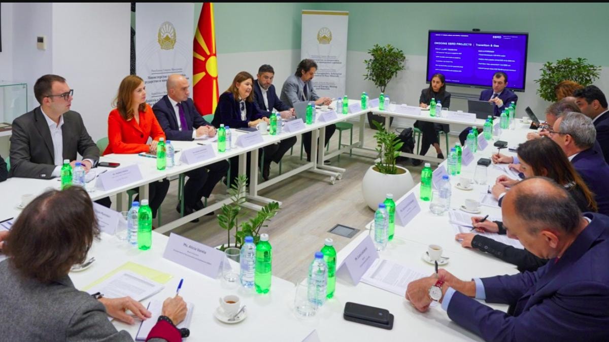 Инвестиции во зелена енергија и мрежна инфраструктура: Божиновска оствари средба со раководството на ЕБОР